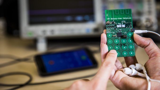 the-worlds-first-battery-free-phone-harvests-energy-from-radio-waves5