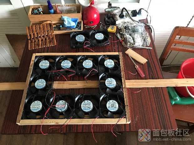 ..FAMILYFILES4TB.home.Drive.29年前的排风扇组装利用.IMG_3462.JPG