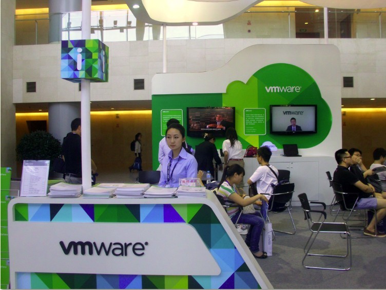 vmware001.jpg