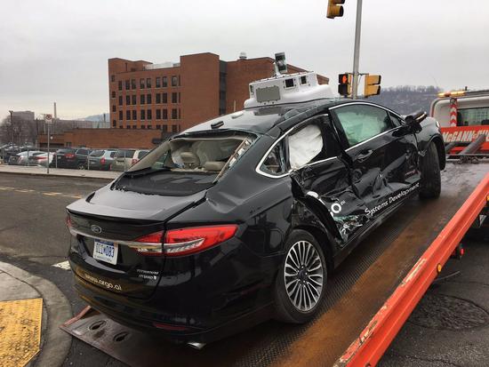 selfdriving18011202